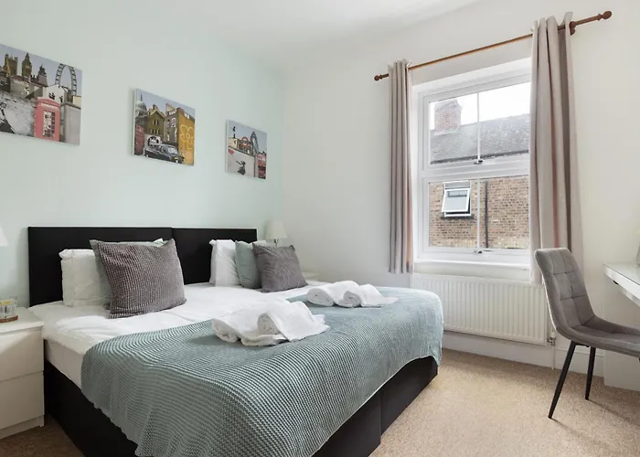 Ebor Place - Victorian - Free Parking - יורק