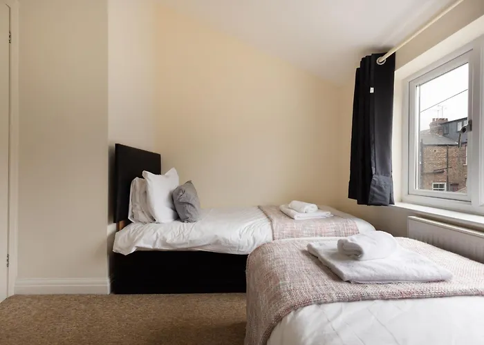 Ebor Place - Victorian - Free Parking - * יורק