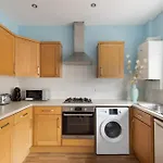 Ebor Place - Victorian - Free Parking -