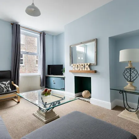 Ebor Place - Stunning Period With Free Parking Holiday home *
